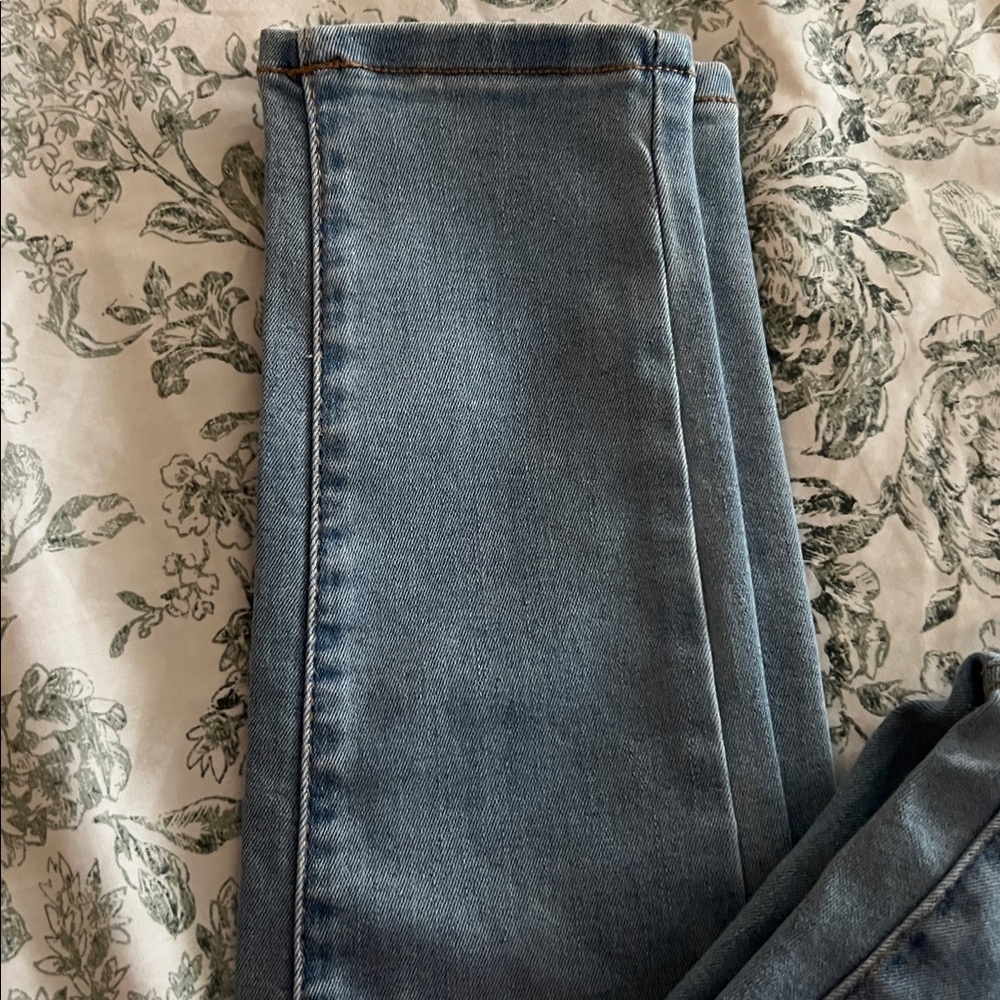 NWT Levi's Blue Denim Flex Jeans - Picture 6 of 8